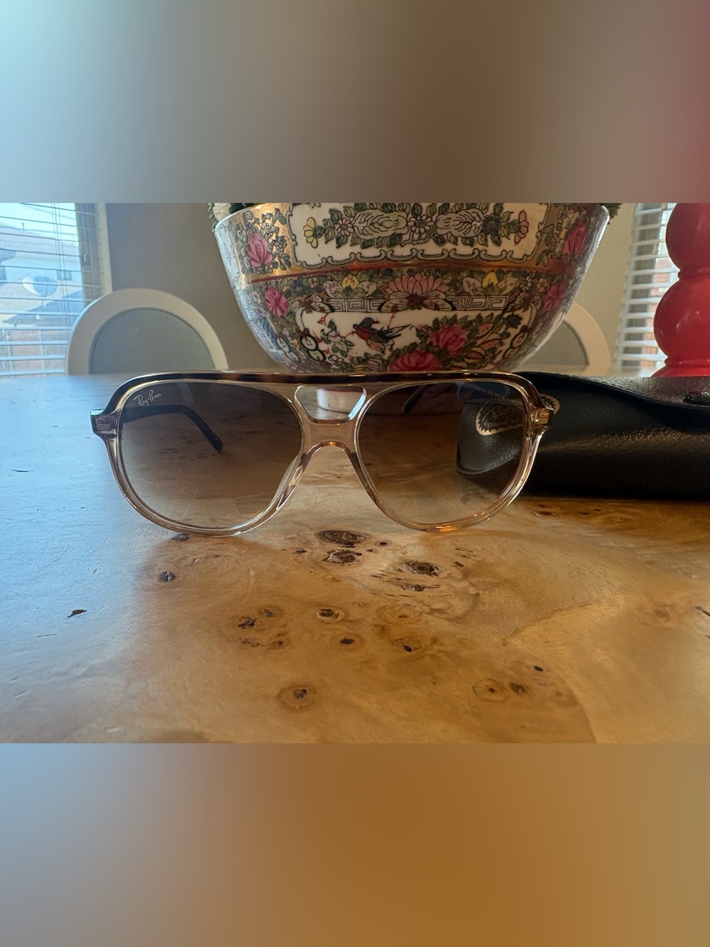Ray-Ban Aviators with Brown Gradient Lenses